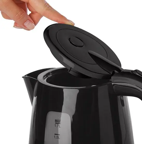 Pava Eléctrica Liliana Tempomate Ap175 - Capacidad 1.7 L Negro — imagen 3
