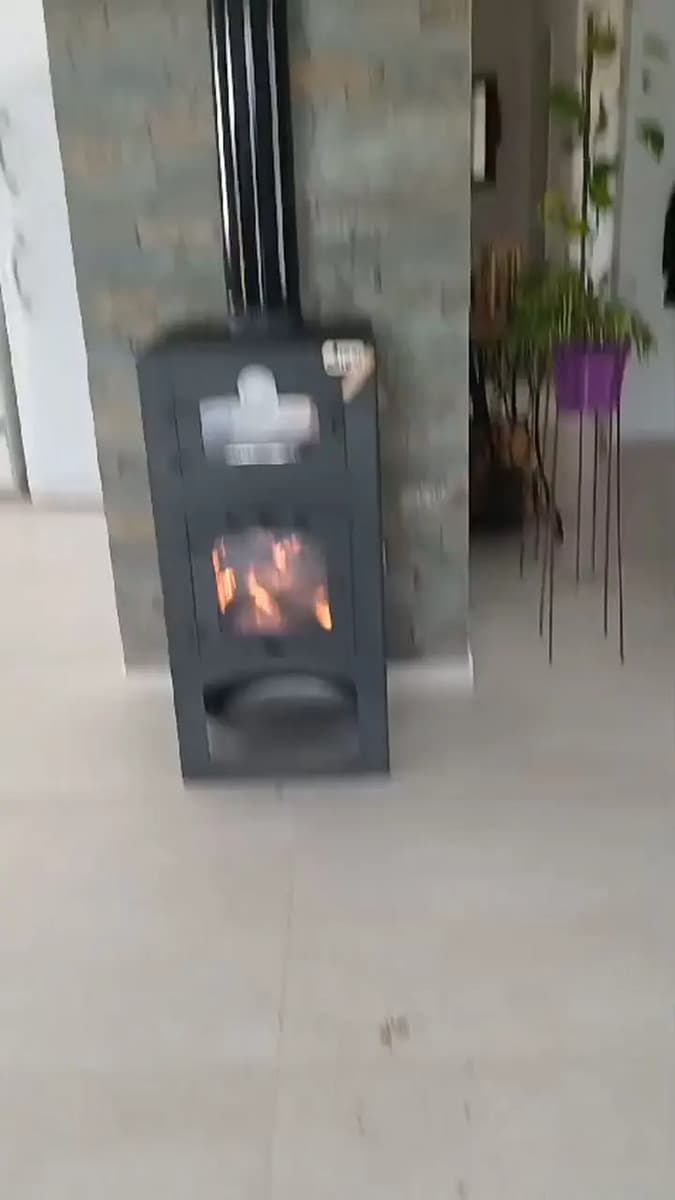 Qutral Patagónica 9000 con Horno y Grill + Kit Pared Enlozado — Estufa a Leña — imagen 2