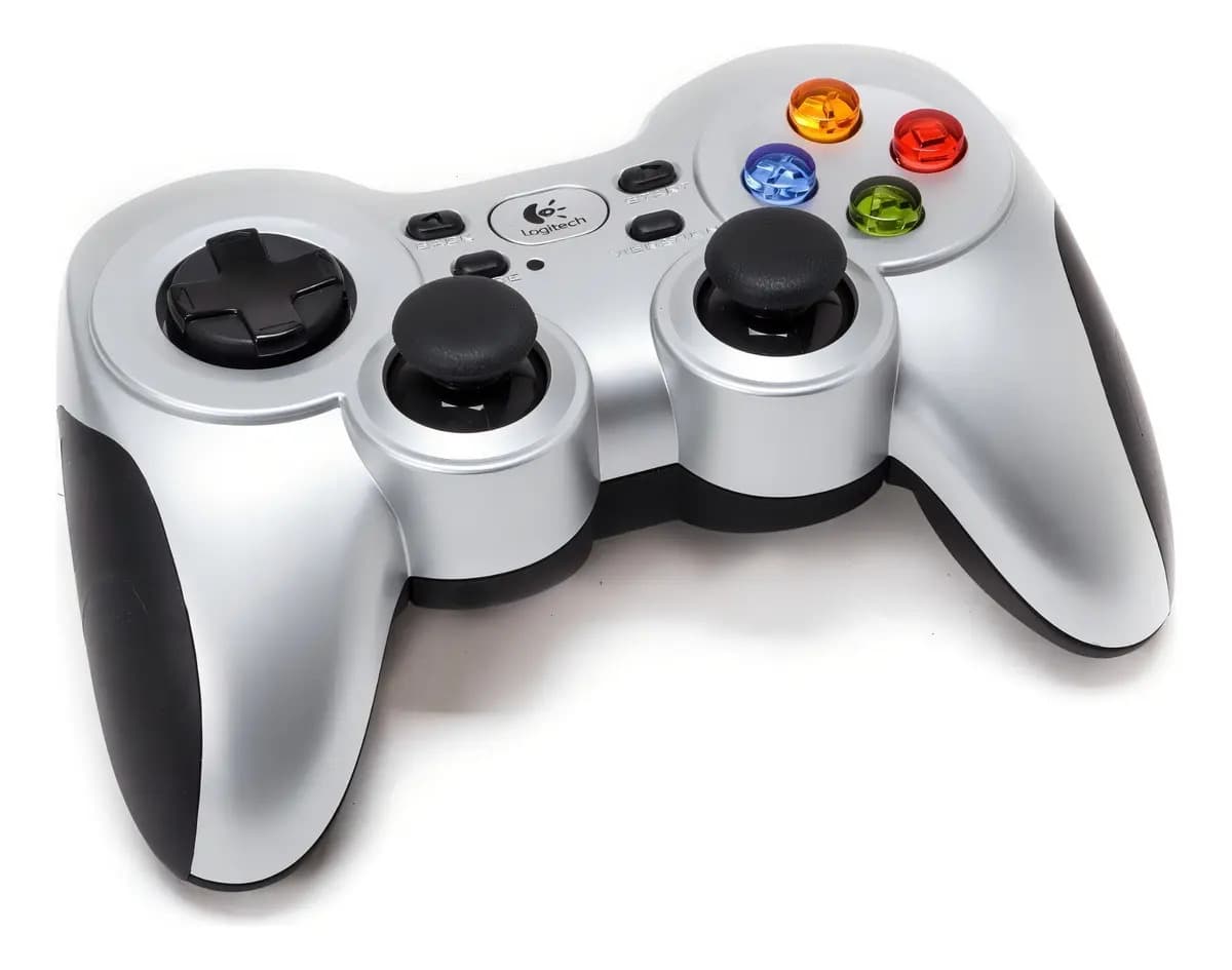 Joystick inalámbrico Logitech G F710 plata/negro — imagen 2