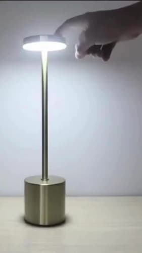 Velador Lámpara Led Recargable Usb Dimmer 3 Luces Fria Calida Neutra Táctil Touch Ideal Bar Velador Moderno Elegante Velador De Mesa Levys Bazar Color Plateado — imagen 2