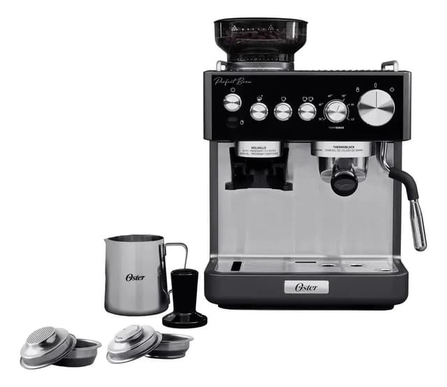 Cafetera espresso Oster Perfect Brew con molinillo, una opción al elegir qué cafetera comprar
